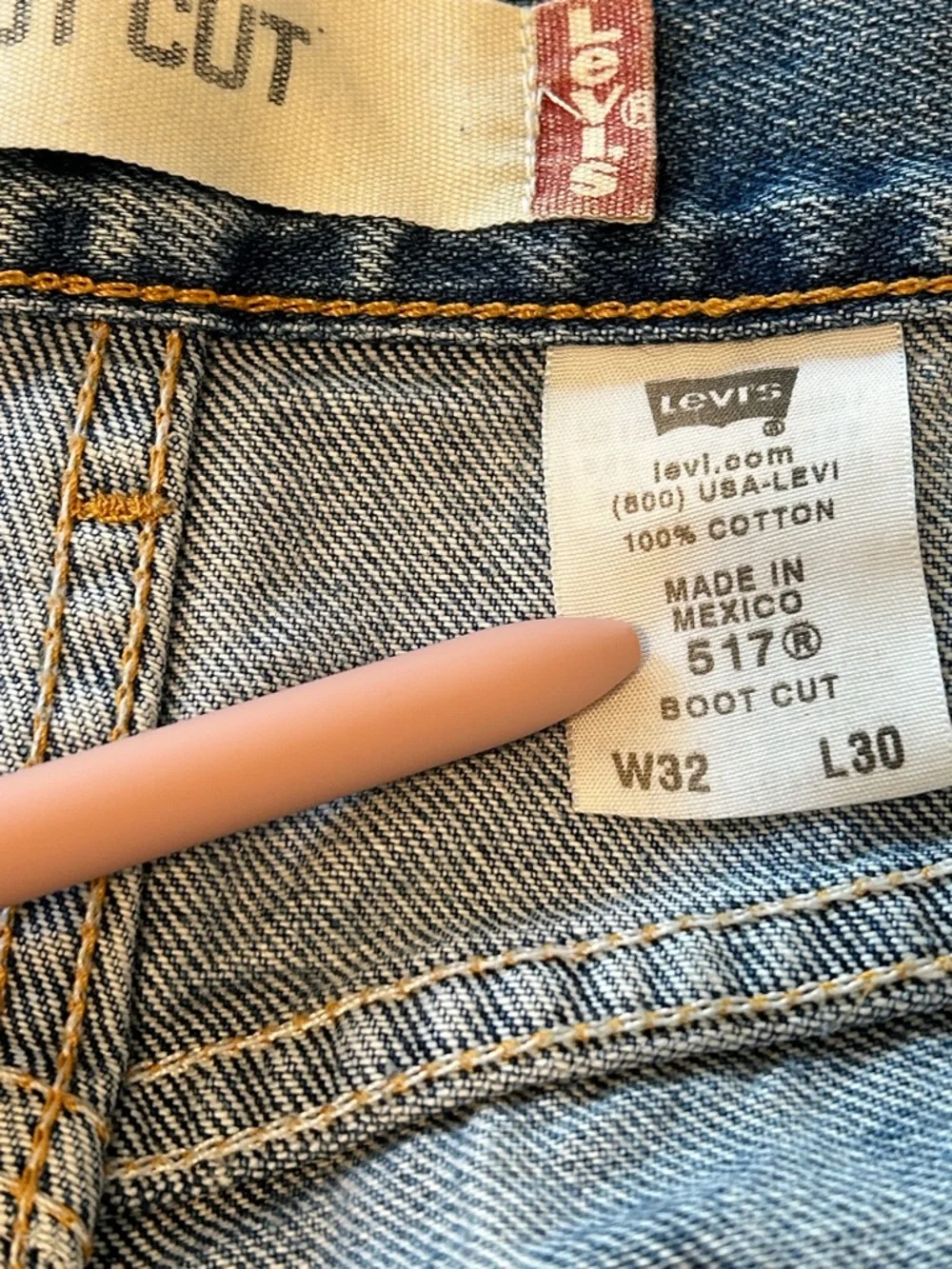 Levi’s Men’s 517 Bootcut Western Cowboy Blue Jeans Medium Wash Size 32 X 30